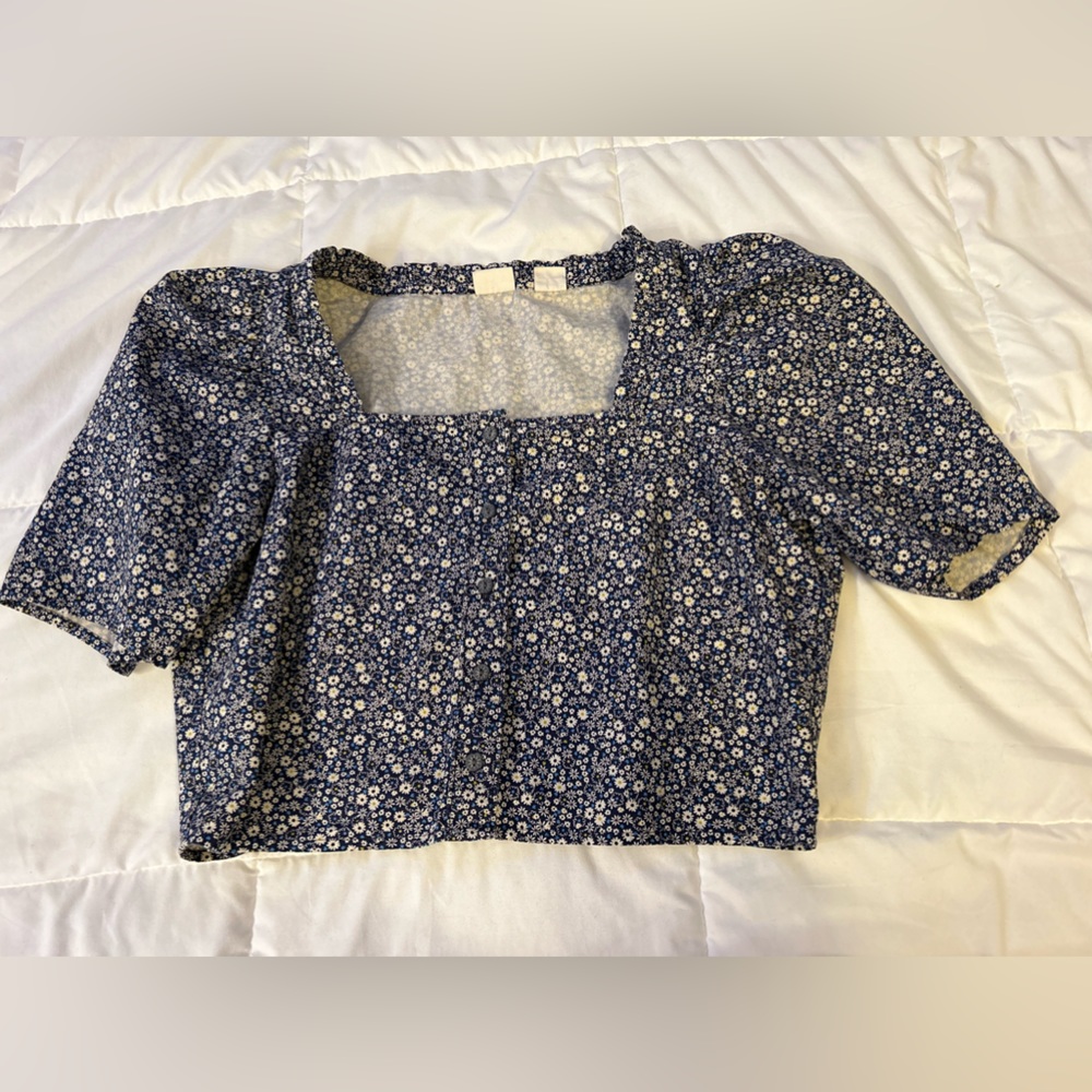 Levi cropped Shirt with buttons